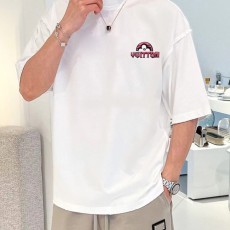 루이비통 LV 플로킹 레터 프린트 반팔 티셔츠 화이트